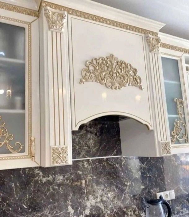 Продаю кухонный гарнитур. Л