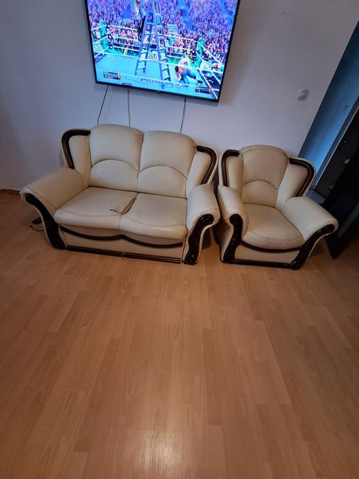 Canapea piele stare buna