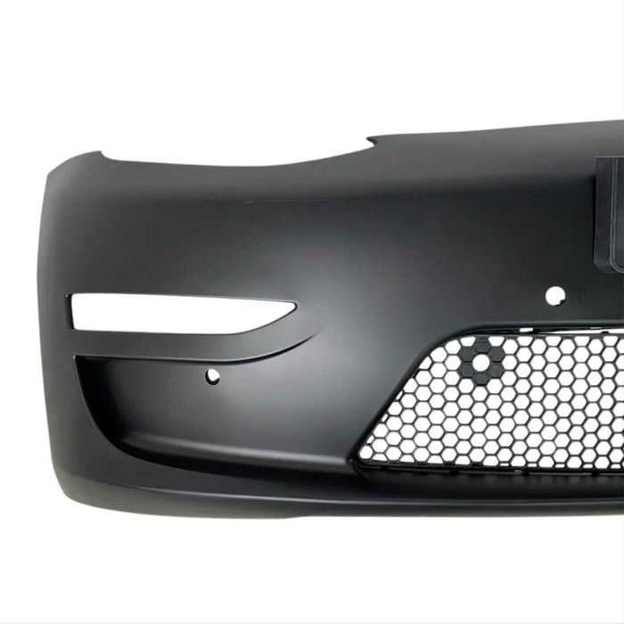 Предна броня за Tesla Model 3 (2017–2023) с отвори за парктроник