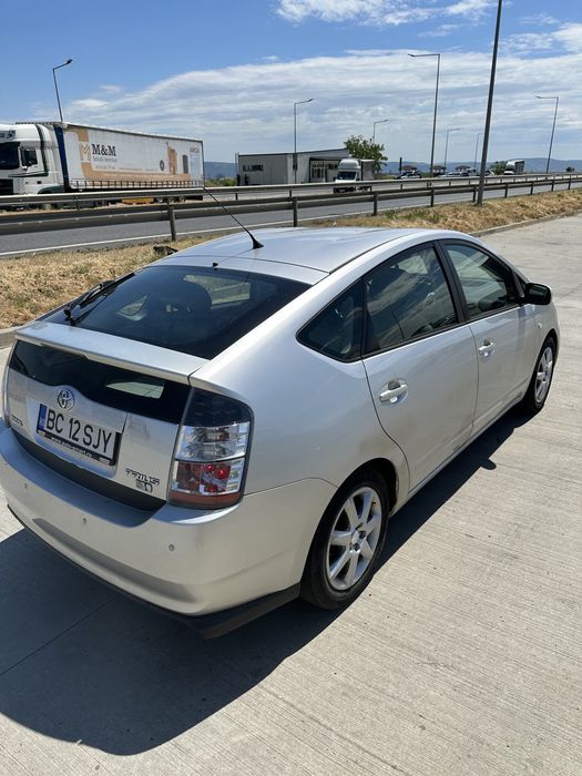 Toyota prius 2 hibrid
