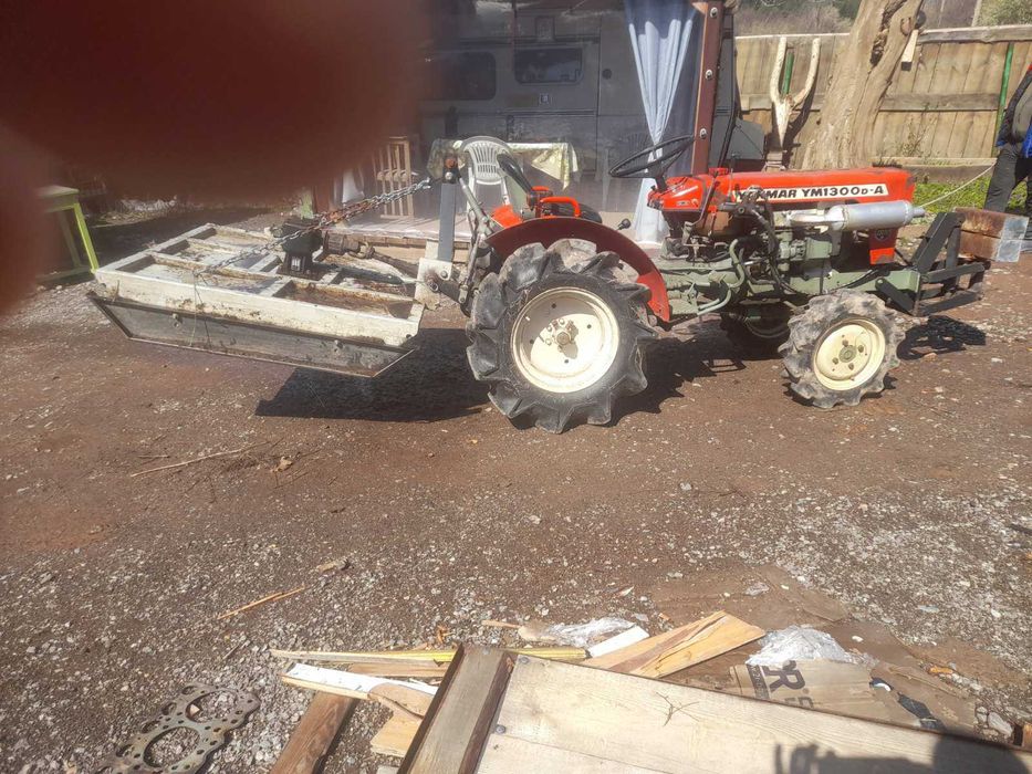 Продавам Трактор Янмар