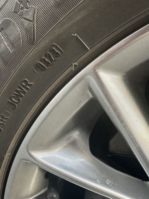 Продам летние шины goodyear