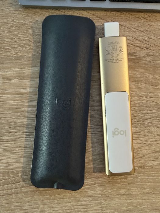 Безжичена показалка/pointer - Logitech Spotlight