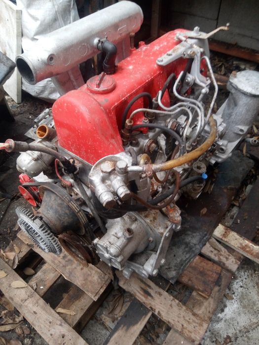 Двигатели 2 бр. Мерцедес