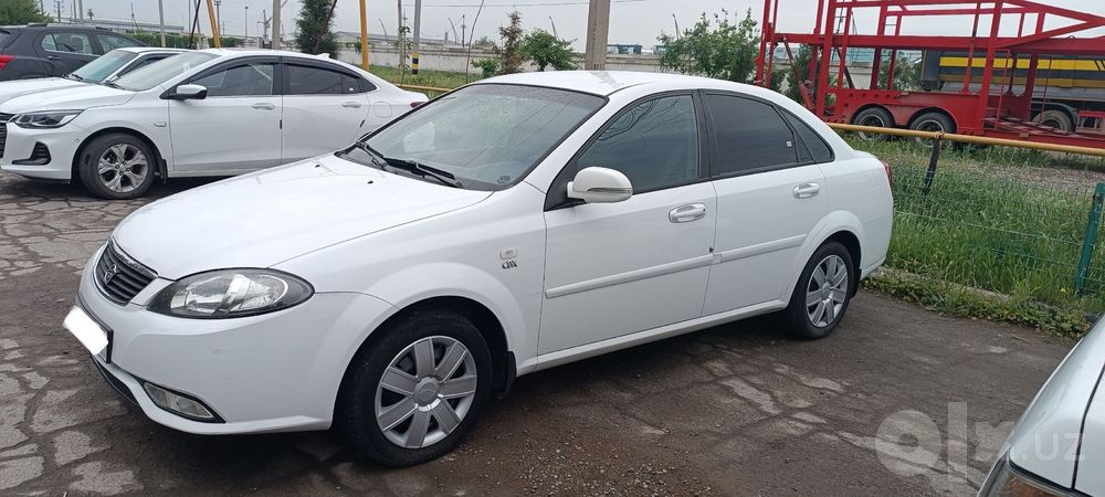 Автомобиль Gentra