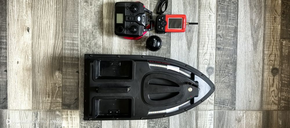 Лодка за захранване