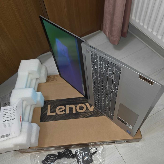 Laptop Lenovo IdeaPad 3 SSD