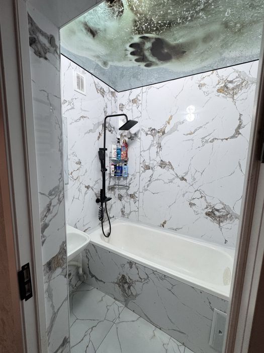 Квартира сотилади 13 мкр 70-дом **кв