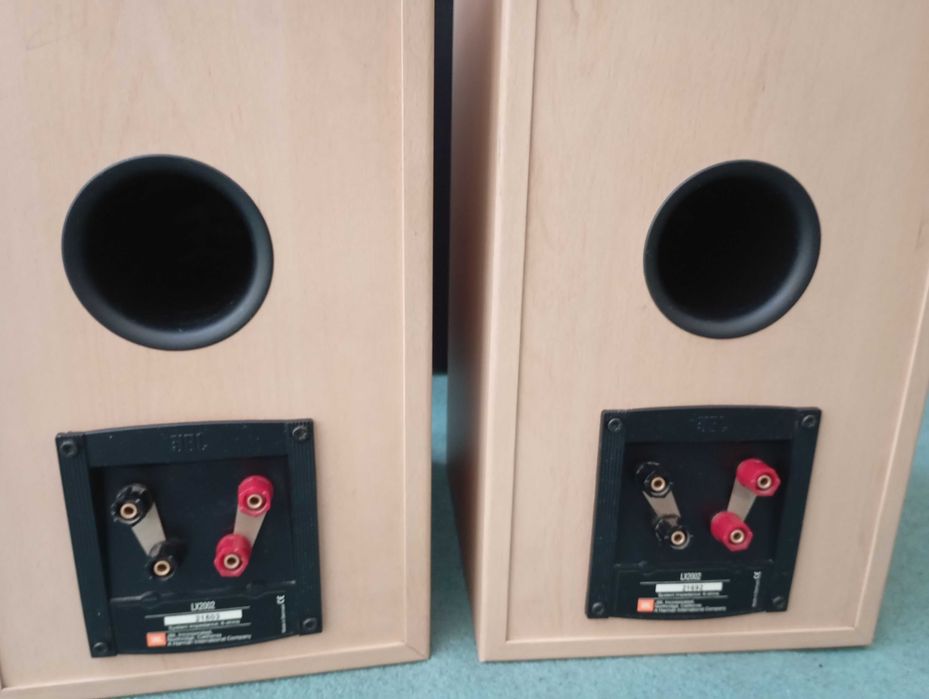 Акустические системы JBL