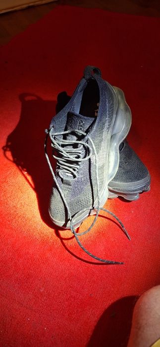 Papuci Nike se vinde urgent