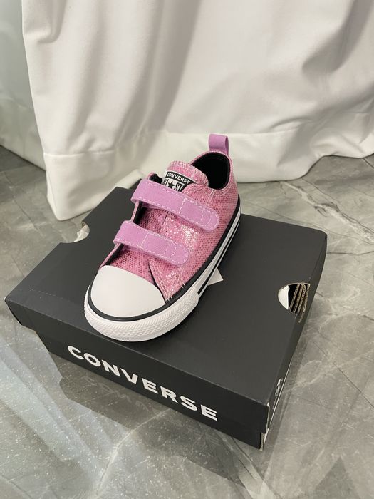Converse tenisi marimea 23 noi in cutie