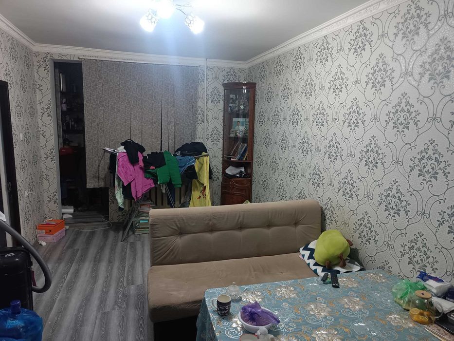 Квартира массив Феруза 2 комнатная свой