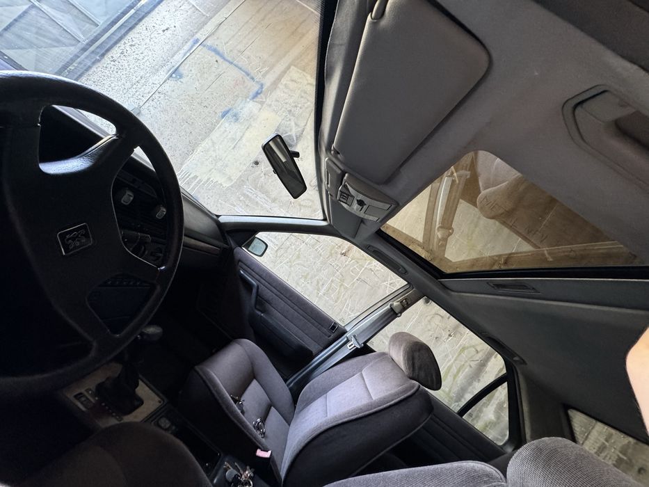 Peugeot 605 3.0 бензин