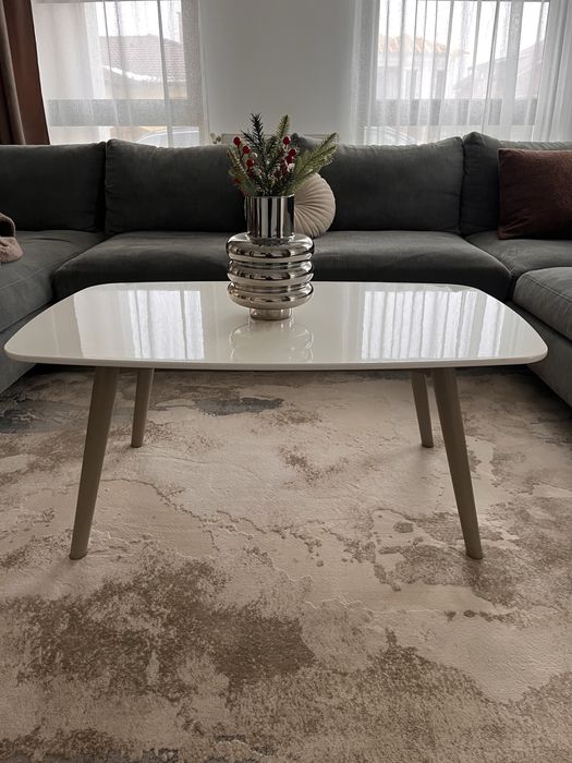 Vand masuta cafea alba