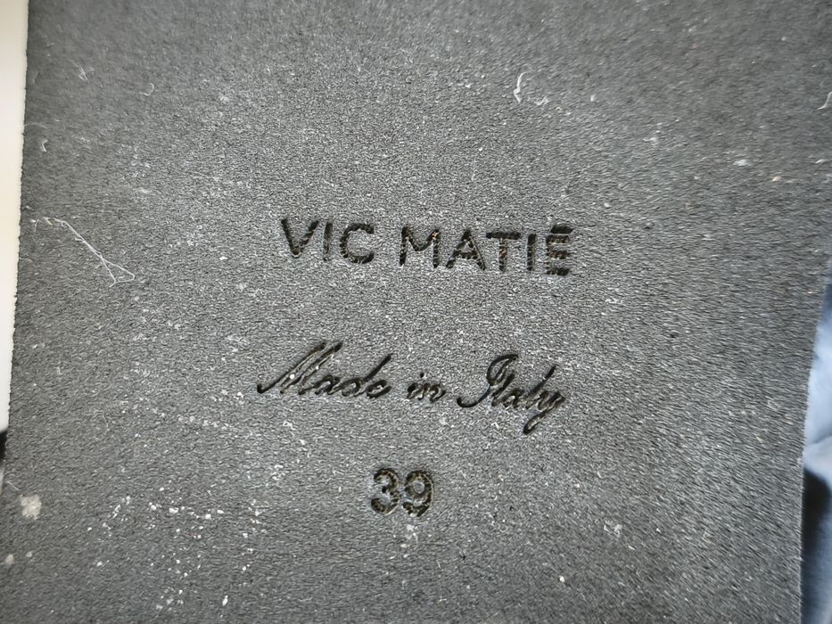 VIC MATIĒ, сандали естествена кожа, номер 39