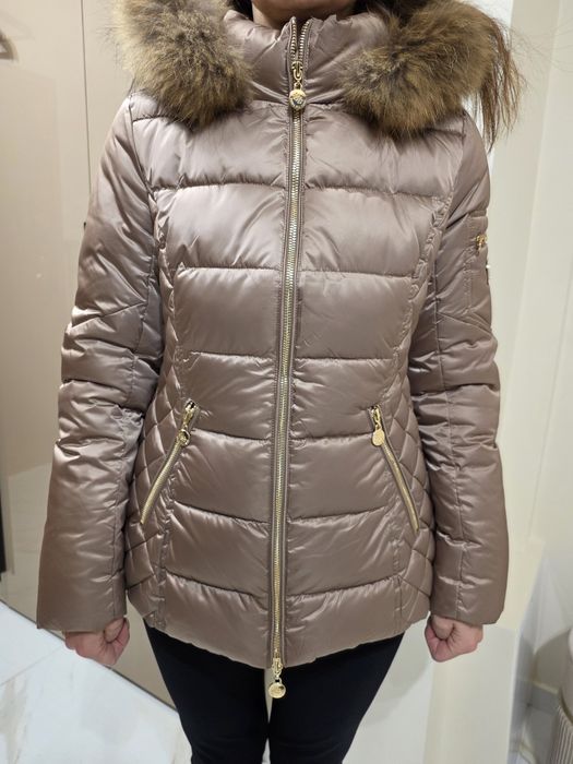 Стилно зимно дамско яке S размер