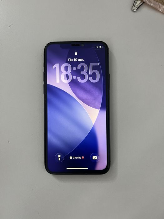 Айфон 11 про продам