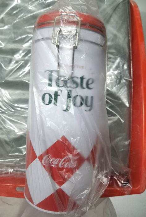 Метални кутии на Кока Кола