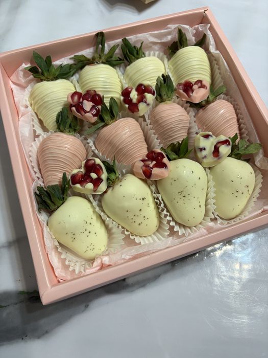 Клубника в шоколаде Подарок для любимых