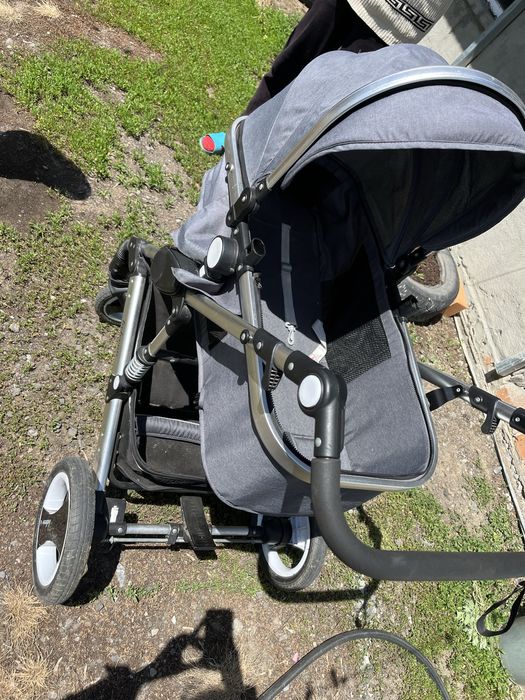 Детская коляска.