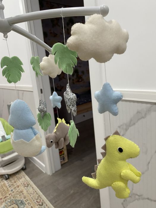 Продам музыкальный мобиль