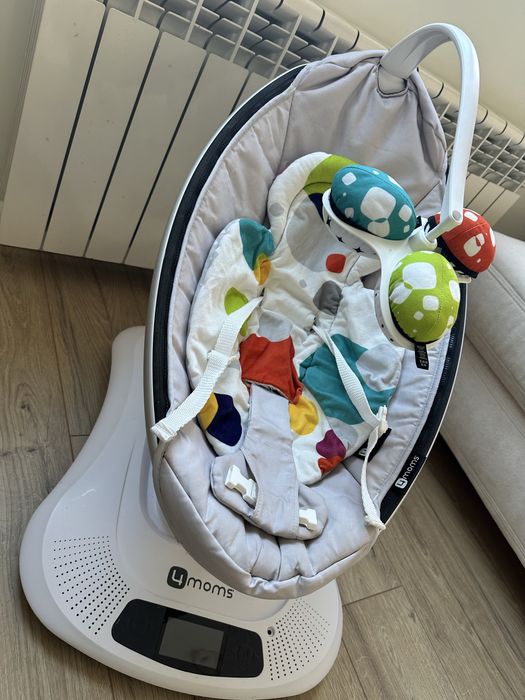 4 moms  бебешка люлка/шезлонг