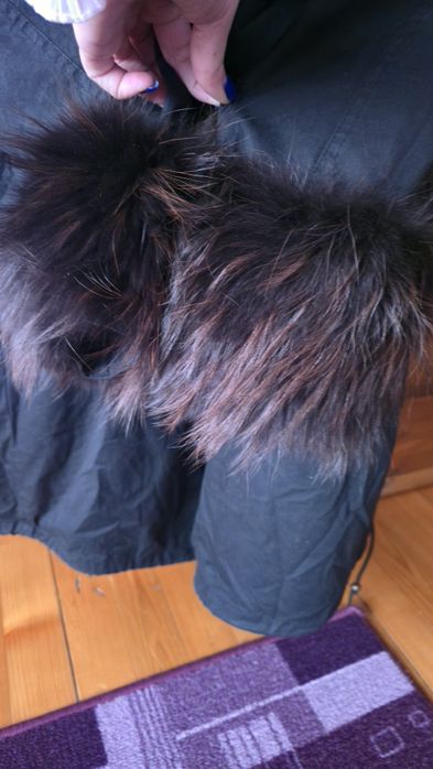 Луксозно дамско палто с естествен косъм