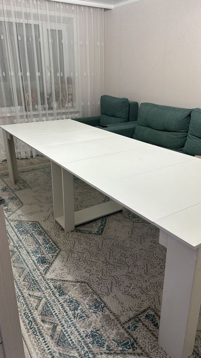 Продам стол, 3 м.