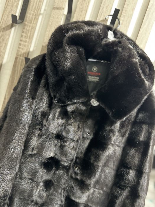 Продам норковую шубу