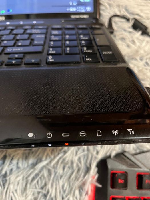 Laptop Toshiba Satellite A660