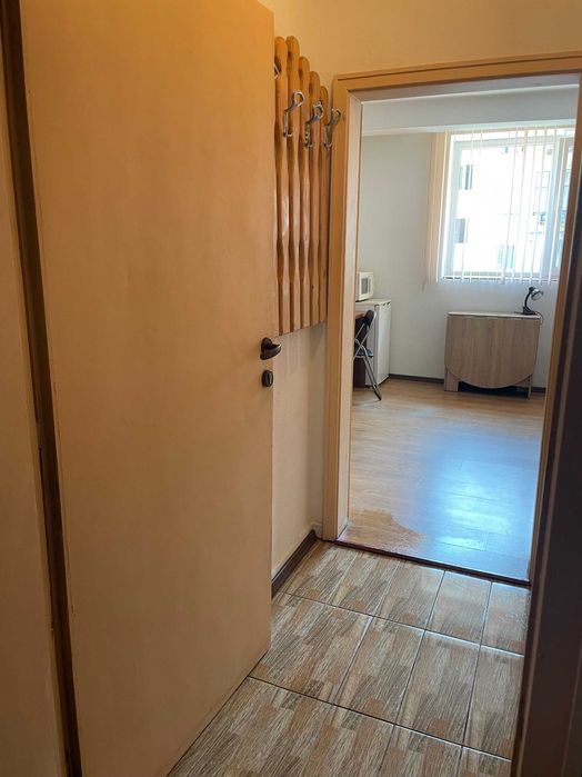 Дава се под наем Едностаен апартамент в Велико Търново, Център - 20 кв.м за 178.5 € - Снимка #5