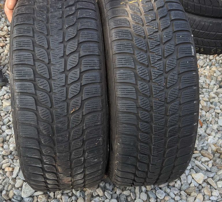 2 anvelope M+S/iarna 235/60/17 Bridgestone