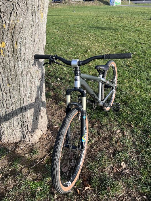 Vand dirt jumper ns bikes