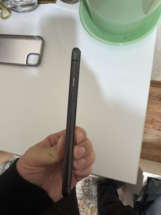 Iphone 11, 74 % АКБ