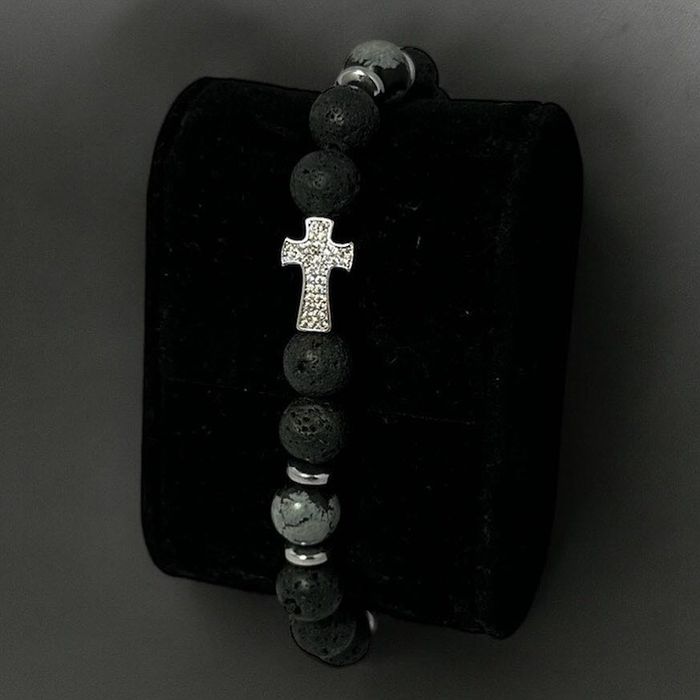 Ръчна изработка на гривни