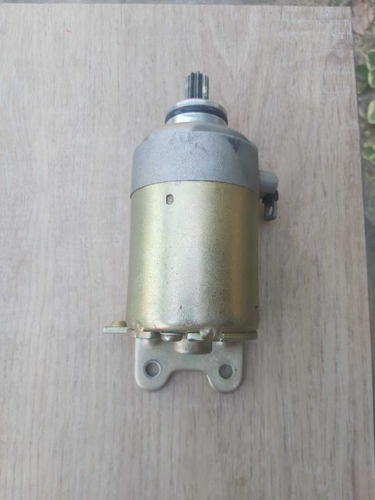 Стартер   за Априлия Леонардо150/Скарабело