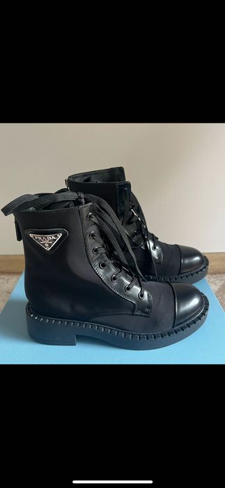 Прада уникални Боти