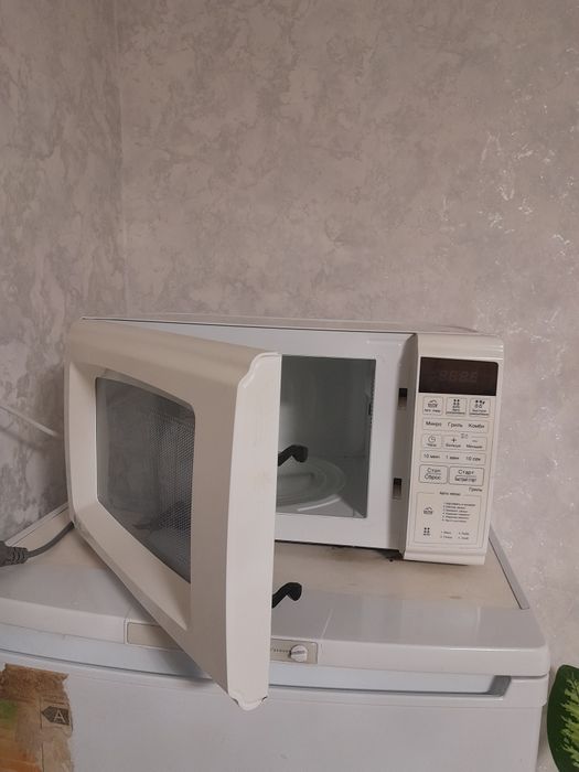 Микроволновка б/у
