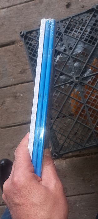 Тетрадь в клетку а4