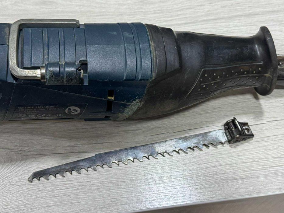 Електрически саблен трион Bosch GSA 1100 E Professional