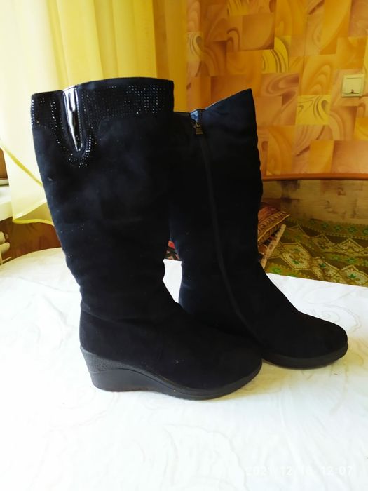 Сапоги замшевые Италия.