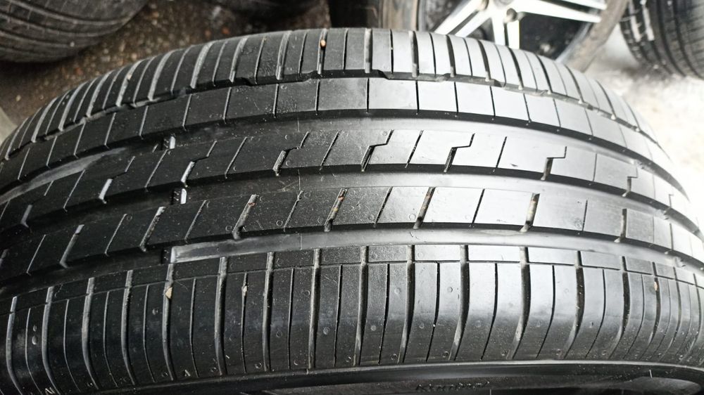 Продам комплект литых дисков