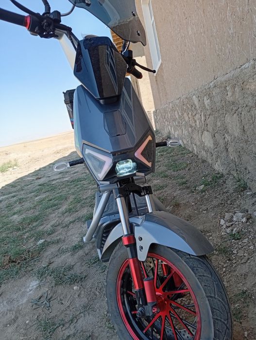 Demansh 2025 avtomat  toliq zaryad bn 55+ km