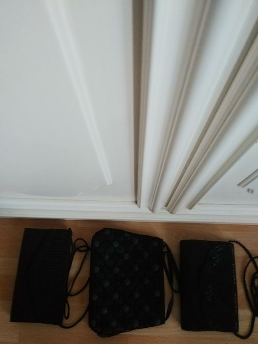 Poșete plicuri, pormonee,curele,la prețuri avantajoase.