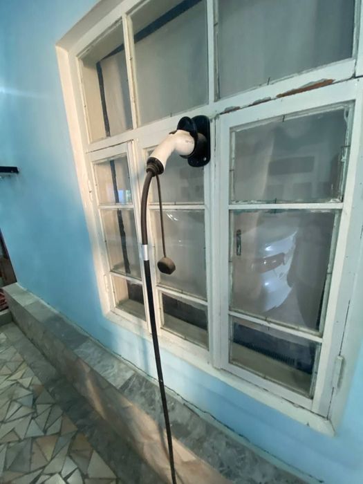 BYD Zaryadlash qurilmasi