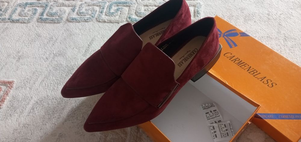новый замшевый туфли продам