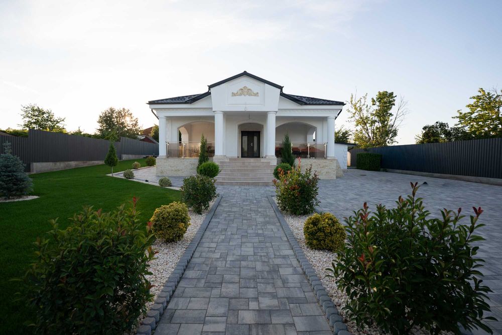 Casa Premium P+1 cu Piscină și Saună finalizată 2023/2024 complet mobilata, dotari de top, teren 1.135 mp, constructie 300 mp
