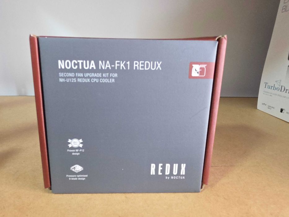 Set Hori Fighting Stick Alpha (Tekken 8 Edition) pentru PS5/PS4/PC