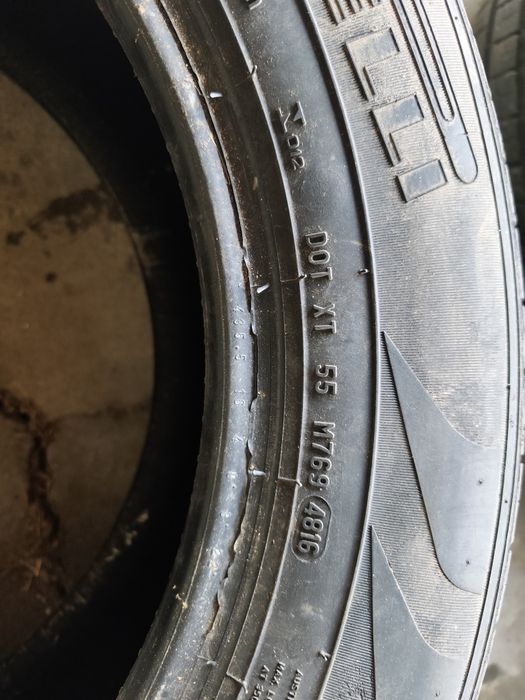 Pirelli 235 60 17
