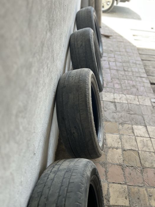 Летние шины  235/60/18